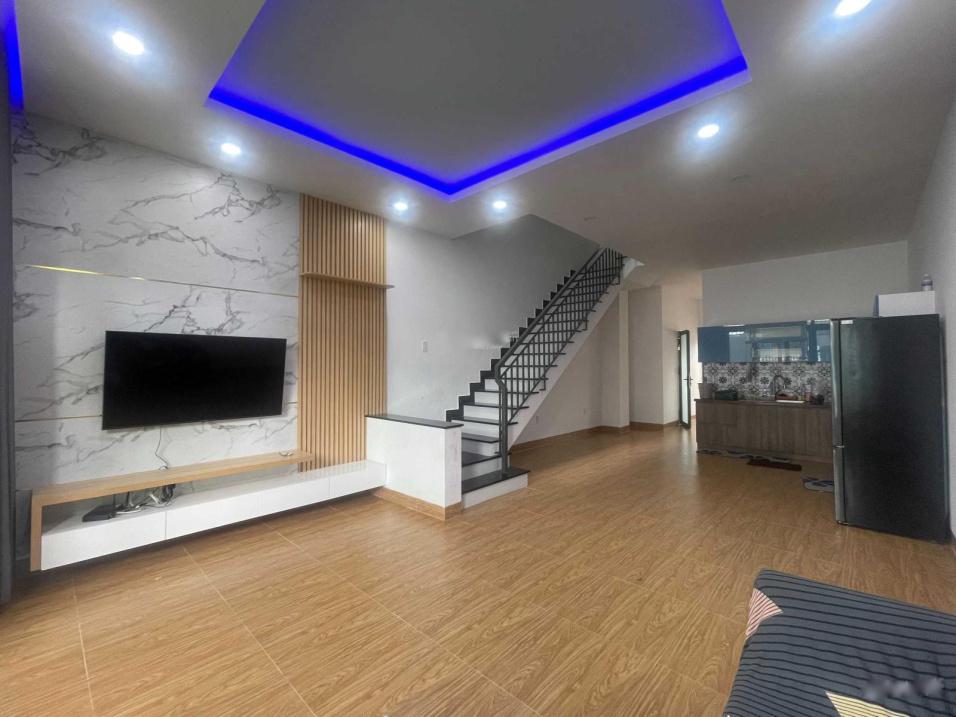 Sở hữu nhà biệt thự 3 tầng, 100 m2, giá 5,6 tỷ tại Xã Vĩnh Thái - Nha Trang - Khánh Hòa - Ảnh 1