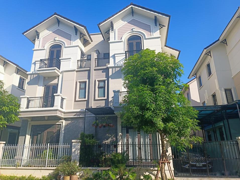 Bán nhanh căn biệt thự 3 tầng, 135 m2, giá 6,5 tỷ tại Đường Hữu Nghị - Từ Sơn - Bắc Ninh - Ảnh 1