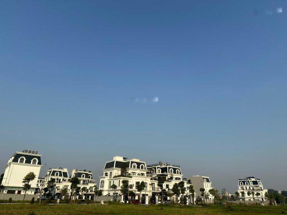 Chuyển nhượng đất nền dự án 200 m2, mặt tiền 10m tại Vĩnh Yên - Vĩnh Phúc, giá 7,4 tỷ