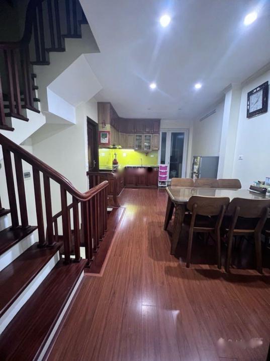 Bán nhà biệt thự 5 tầng, 75 m2, giá 14,2 tỷ tại Phố Lê Trọng Tấn - Phú La - Hà Đông - Hà Nội