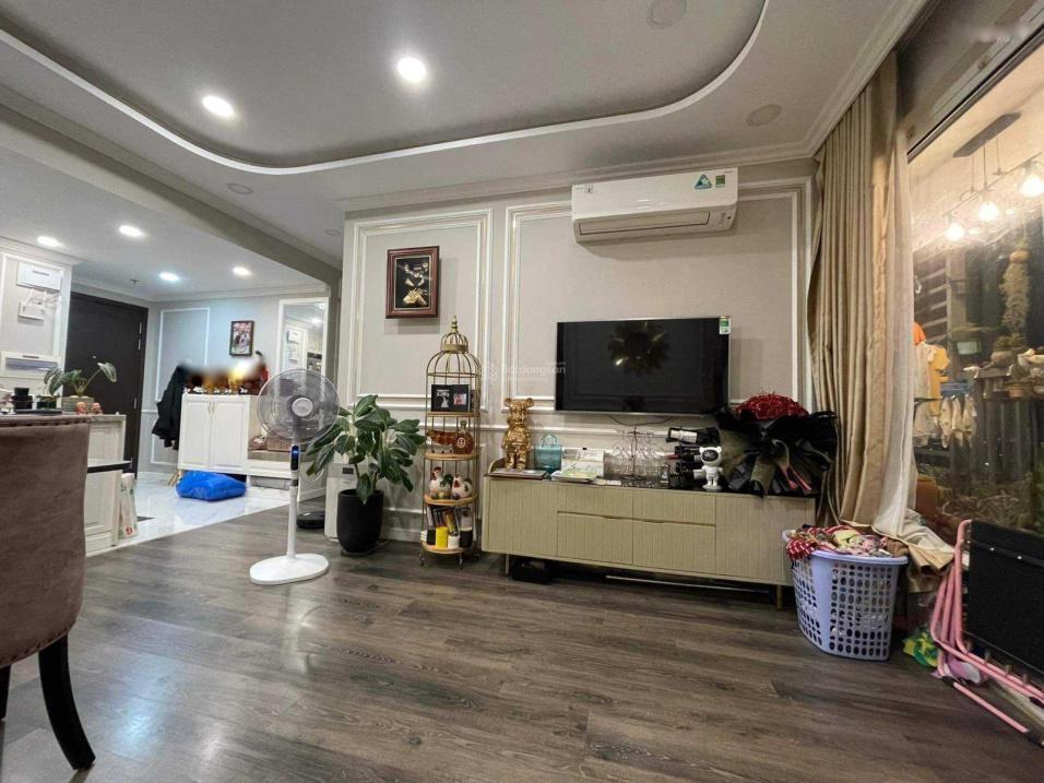 Bán gấp nhà chung cư 3 phòng ngủ, 85 m2, giá 5,3 tỷ tại Đường Hồng Hà - Phú Nhuận - TP Hồ Chí Minh