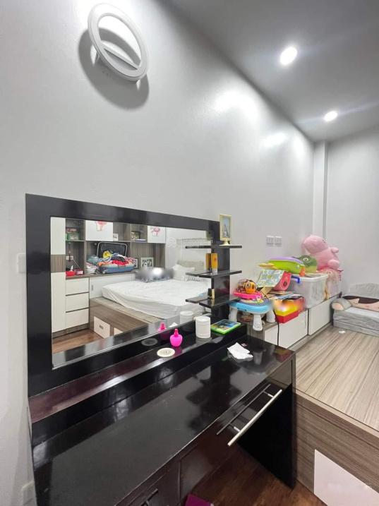 Chuyển nhượng căn biệt thự 4 tầng, 60 m2, giá 16,8 tỷ tại Thanh Xuân - Hà Nội