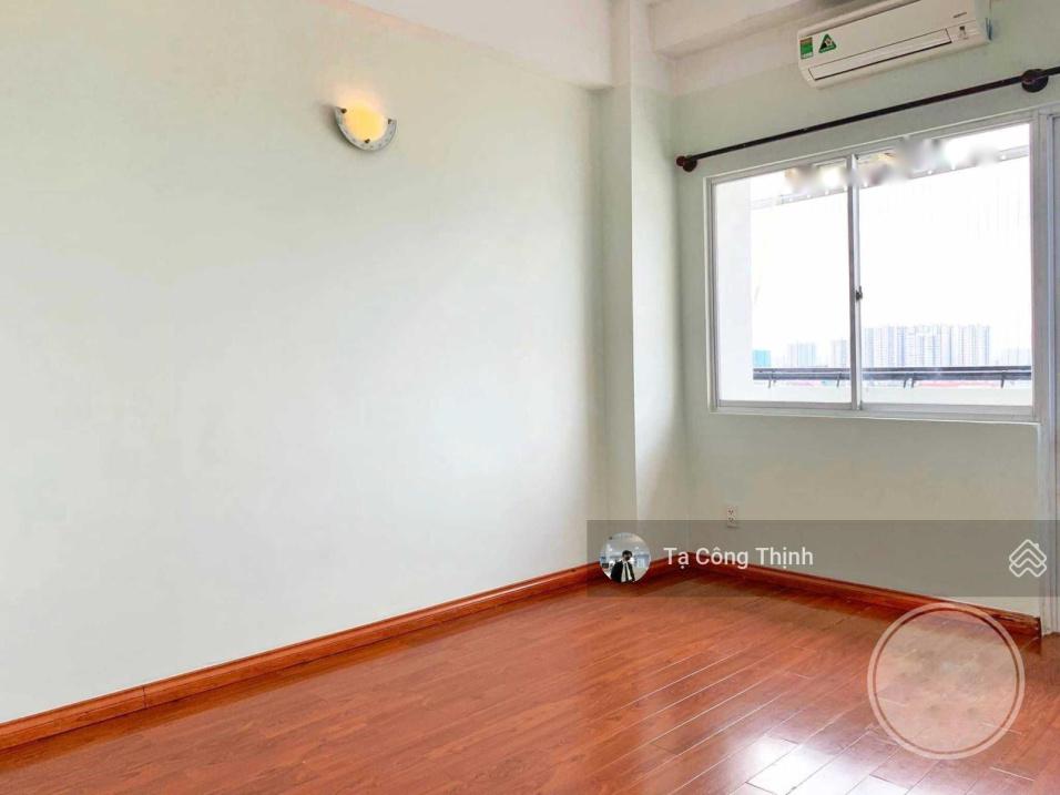 Cần bán nhanh chung cư 2 phòng ngủ, 65 m2, giá 2,15 tỷ tại Quận 6 - TP Hồ Chí Minh