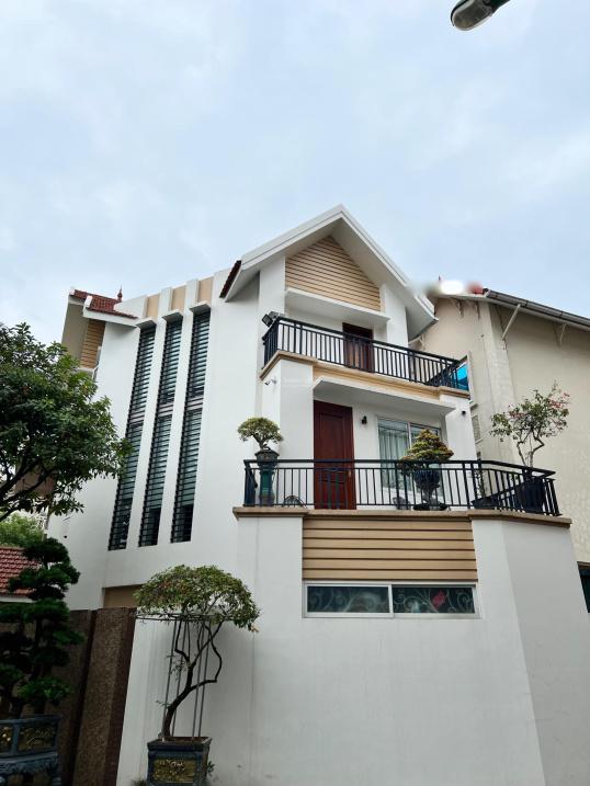 Sở hữu ngay nhà mặt tiền 36 m2, mặt tiền 5m tại Đường Nguyễn Văn Trỗi - Hà Đông, giá 7,55 tỷ