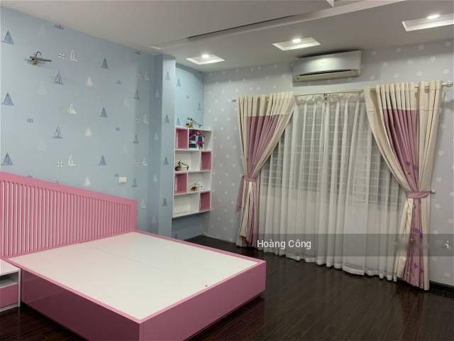 Bán căn nhà 5 tầng, 38 m2, mặt tiền 6m tại Phố Lê Trọng Tấn - Hà Đông, giá 5,5 tỷ