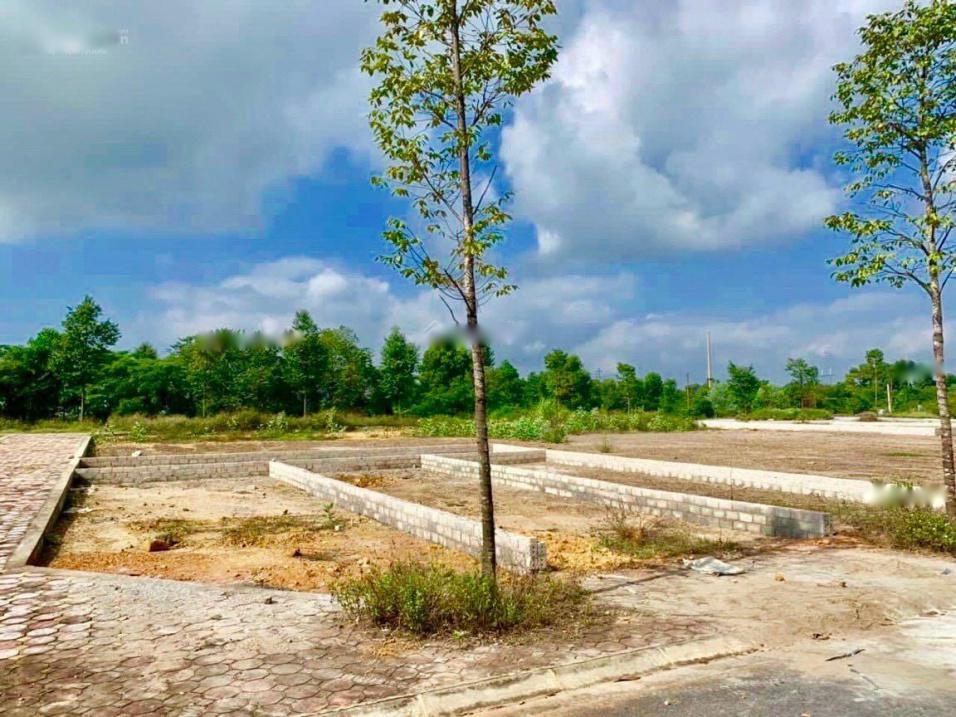 Cần bán đất nền 60 m2, mặt tiền 5m tại Xã Thạch Hòa - Thạch Thất - Hà Nội, giá 1,62 tỷ