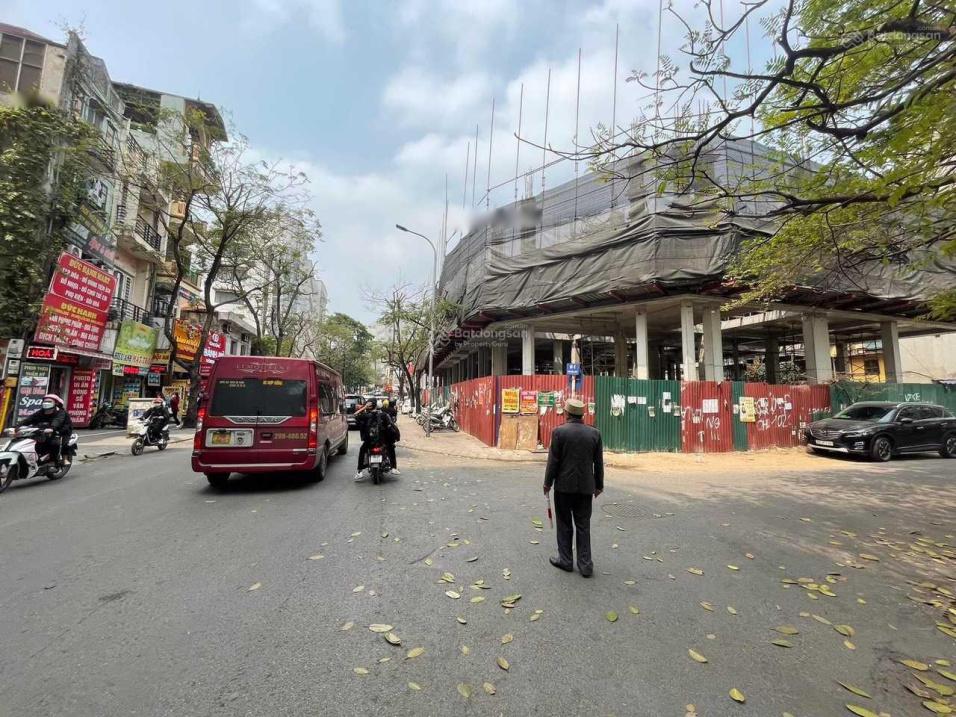 Cần bán nhà phố thương mại shophouse 7 tầng, 117 m2, giá rẻ tại Đường Láng - Đống Đa - Hà Nội