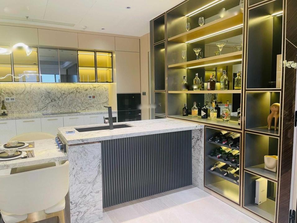 Chuyển nhượng căn 3 phòng ngủ, 115 m2, giá 12 tỷ tại Đường Trần Văn Trà - Quận 7 - TP Hồ Chí Minh