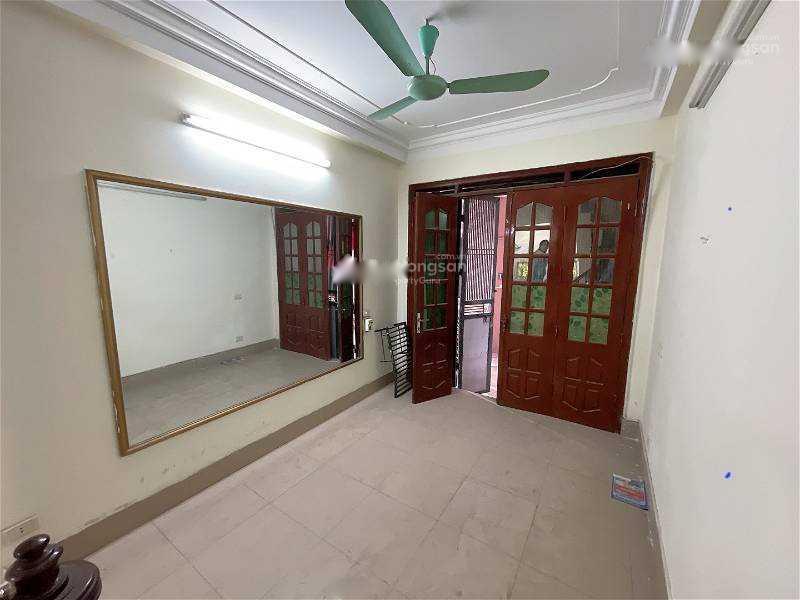 Cần bán gấp bán nhanh nhà 3 tầng, 31 m2 tại Đường Ngọc Lâm - Ngọc Lâm - Long Biên, giá 2,6 tỷ - Ảnh 1