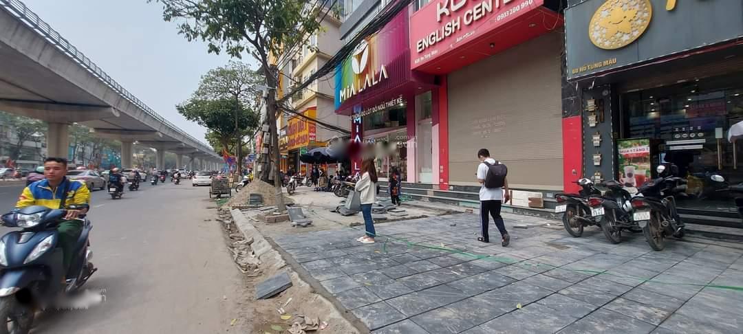 Bán nhanh căn nhà mặt phố 5 tầng, 65 m2, mặt tiền 4m tại Đường Hồ Tùng Mậu - Cầu Giấy, giá 23,5 tỷ - Ảnh 1