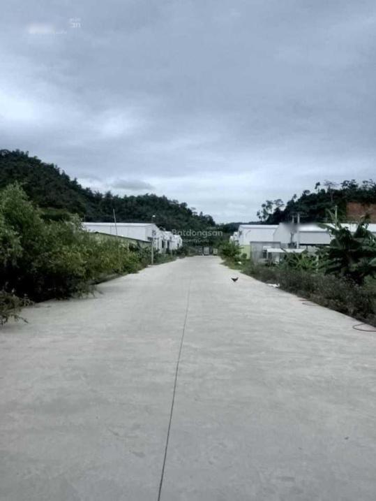 Chính chủ cho thuê từ 1.500 m2 kho xưởng, mới, giá rẻ, tại Kỳ Sơn, Hoà Bình