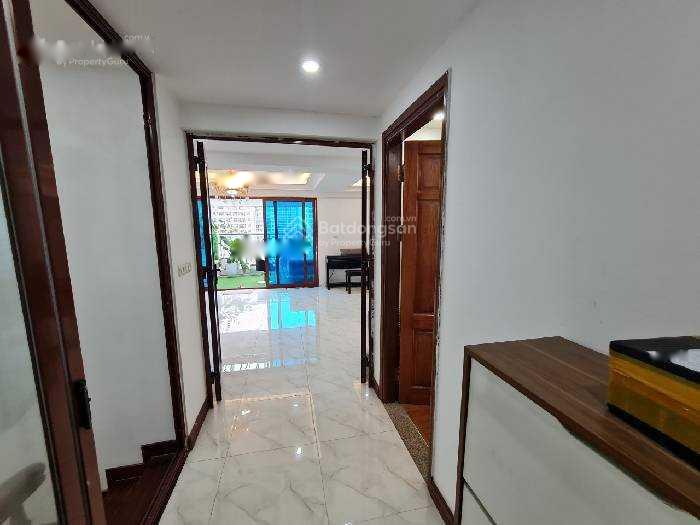 Chuyển nhượng căn 4 phòng ngủ, 190 m2, giá 5,65 tỷ tại Đường Hồ Tùng Mậu - Bắc Từ Liêm - Hà Nội - Ảnh 1