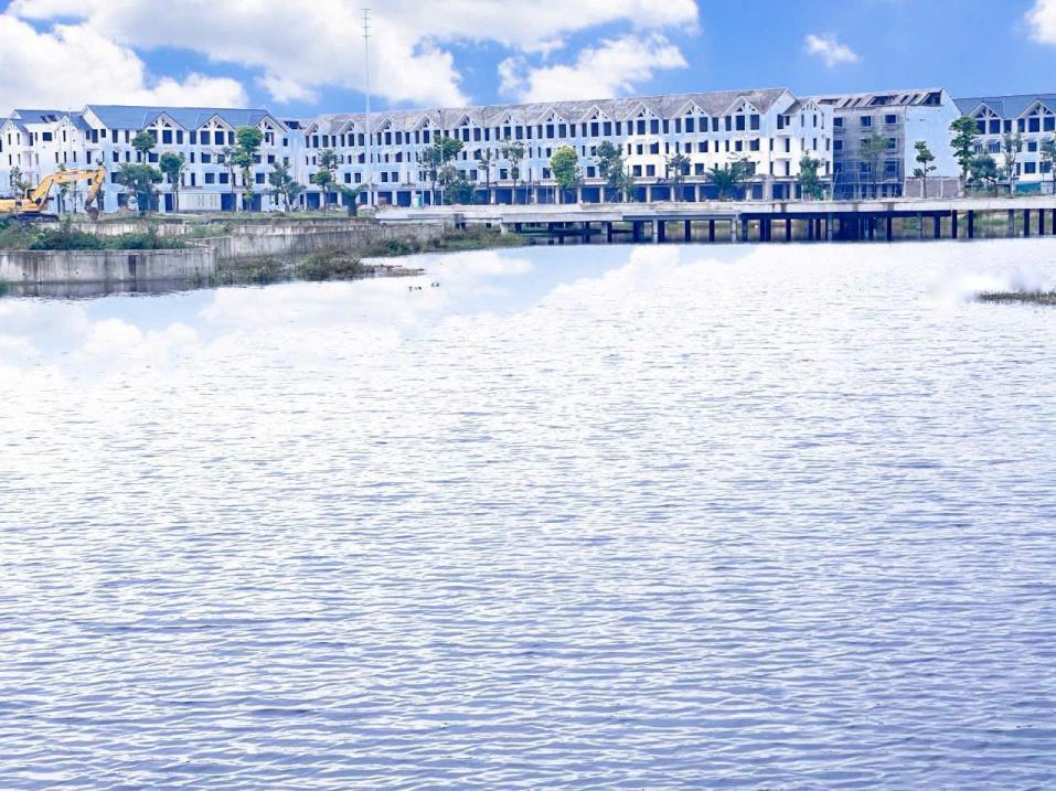 Sở hữu ngay nhà biệt thự, liền kề 5 tầng, 100 m2, giá 7 tỷ tại Hoài Đức - Hà Nội