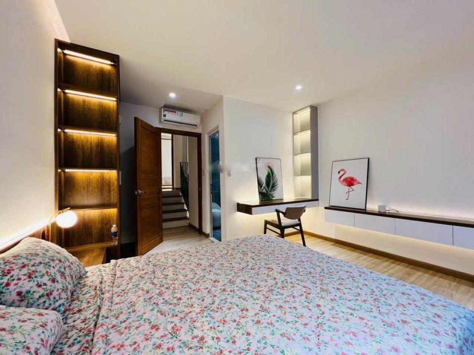 Cần bán nhanh nhà sổ riêng 3 tầng, 53 m2 tại Đường Lê Văn Thọ - 9 - Gò Vấp, giá 9,2 tỷ