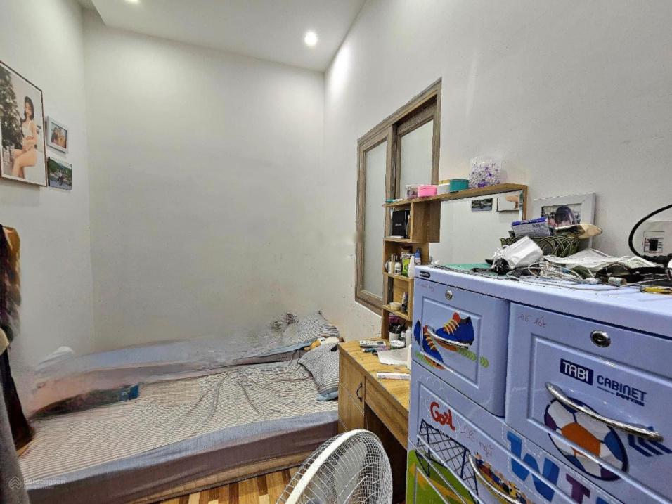 Cần bán gấp nhà mặt phố 1 tầng, 97 m2, mặt tiền 4m tại Đường Dương Thị Xuân Quý, giá 5,9 tỷ