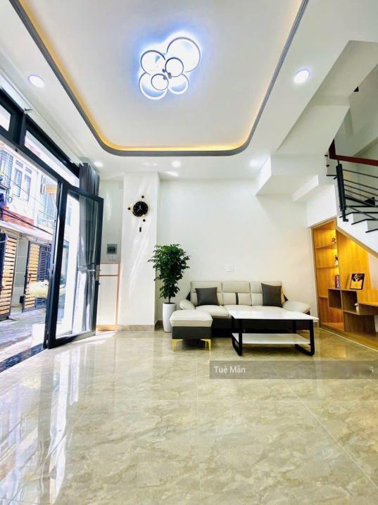 Chuyển nhượng nhà riêng sổ đỏ 4 tầng, 40 m2 tại Phường 14 - Gò Vấp - TP Hồ Chí Minh, giá 2,58 tỷ