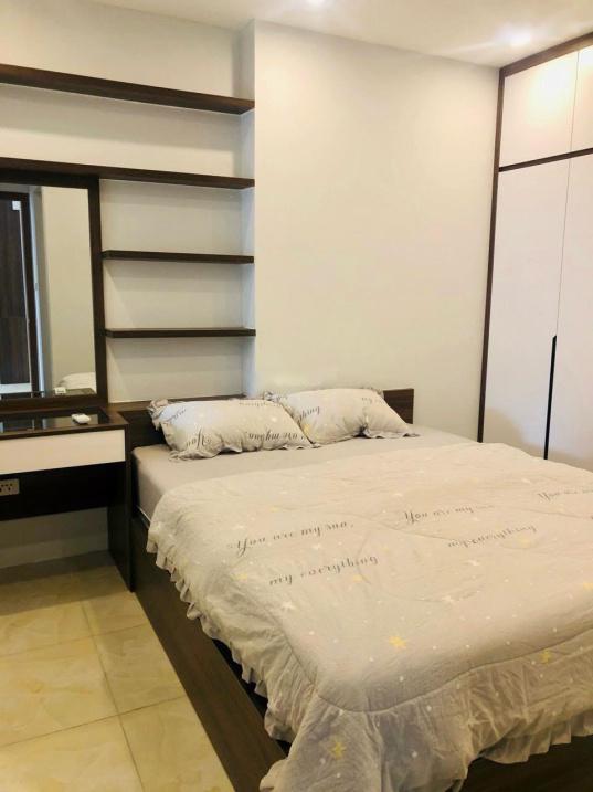 Bán gấp chung cư 2 phòng ngủ, 68 m2, giá 1,48 tỷ tại Đường Hoàng Quốc Việt - Hạ Long - Quảng Ninh