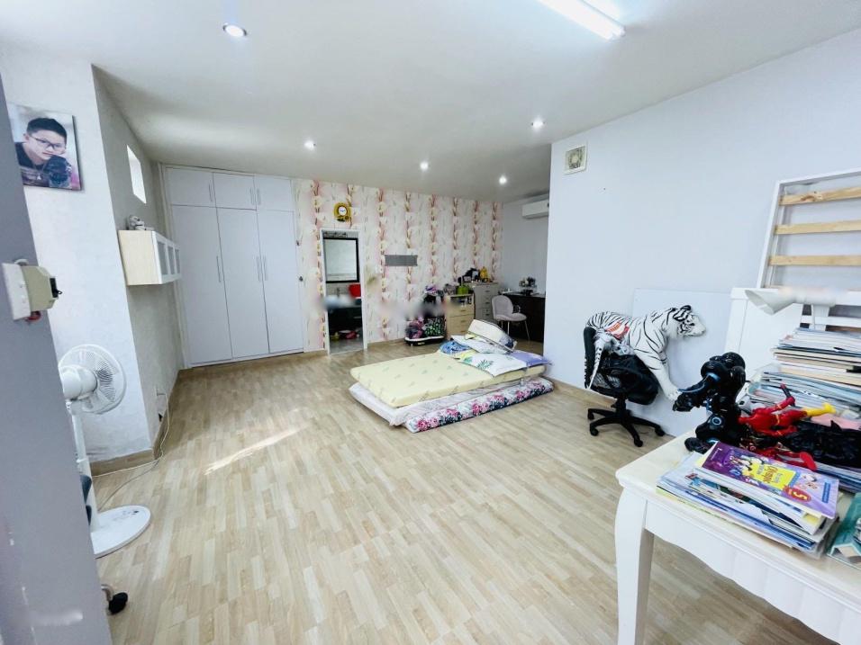 Sở hữu nhà riêng 5 tầng, 51 m2 tại Đường Cách Mạng Tháng Tám - 10 - Quận 3, giá 8,2 tỷ - Ảnh 1