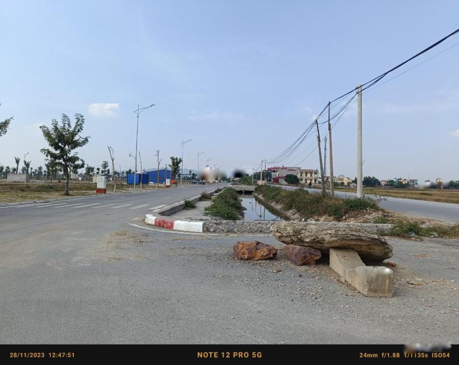 Bán gấp đất nền 90 m2, mặt tiền 5m tại Xã Đức Giang - Yên Dũng - Bắc Giang, giá 1,7 tỷ