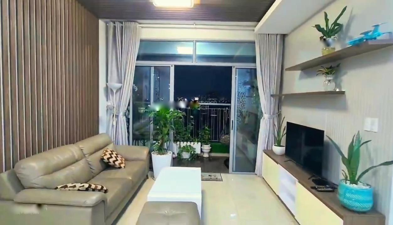 Cần bán gấp căn hộ 3 phòng ngủ, 128 m2, giá rẻ tại Đường Phùng Khoang - Nam Từ Liêm - Hà Nội - Ảnh 1