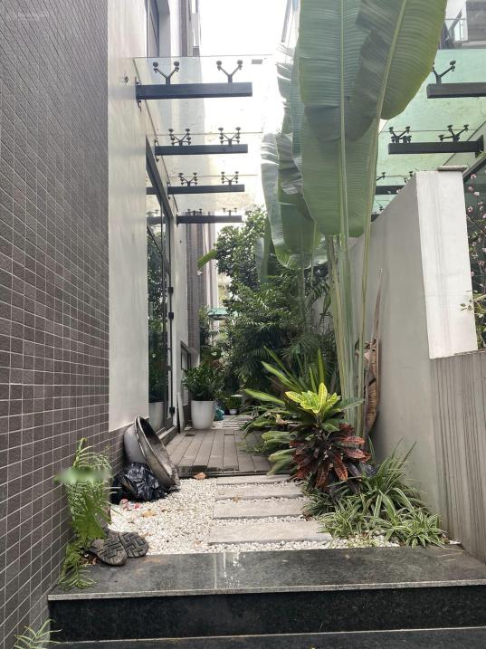 Cần bán nhanh biệt thự siêu đẹp 5 tầng, 165 m2, giá 45,5 tỷ tại Thanh Xuân - Hà Nội