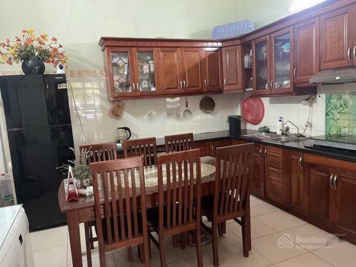 Cần bán gấp biệt thự 5 tầng, 52 m2, giá 11 tỷ tại Phố Mai Dịch - Mai Dịch - Cầu Giấy - Hà Nội