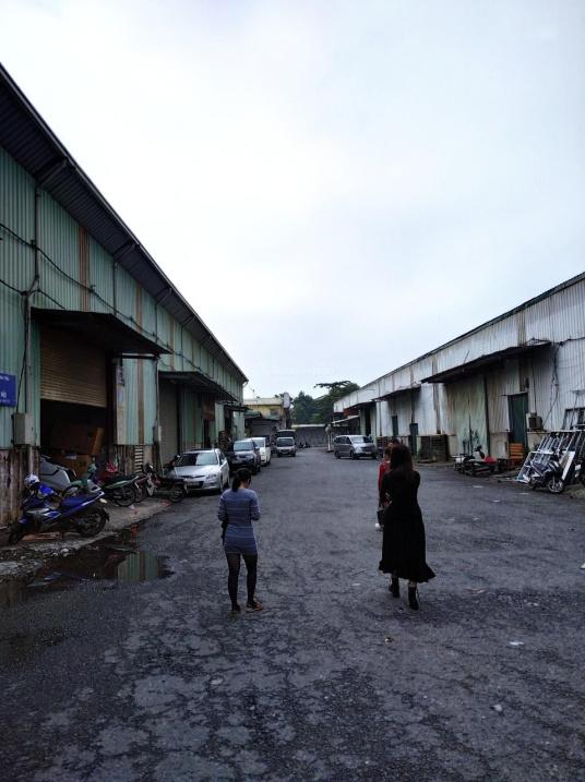 Cho thuê nhà kho xưởng ngay tại Thị Trấn Chúc Sơn, QL6, Chương Mỹ DT 500m2 giá 55k/m2 LH