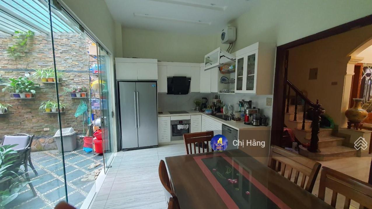 Cần cho thuê gấp nhà sổ riêng tại Đường Nghĩa Dũng, 80 m2, nội thất đầy đủ, giá 26 triệu/tháng