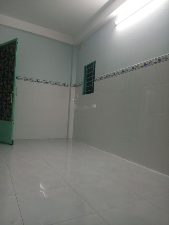 Cho thuê nhà trọ 20 m2 tại Đường Khiếu Năng Tĩnh - An Lạc - Bình Tân, sẵn nội thất, giá 2 tr/tháng