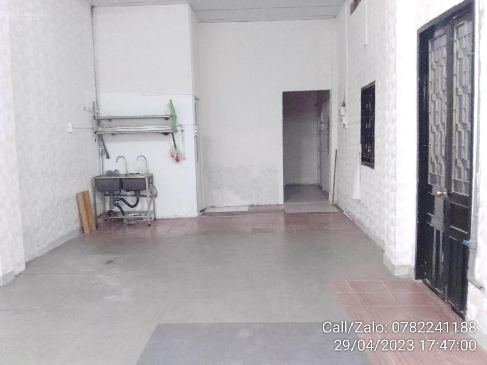 Mặt bằng mặt tiền chợ Căn Cứ 26 P17, Q. Gò Vấp - Ảnh 1