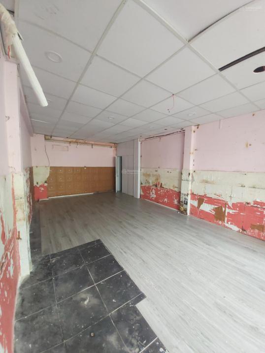 Cho thuê mặt bằng kinh doanh mặt tiền đường Hàn Hải Nguyên - 3/2 - Quận 11 chỉ 10tr (có fix)