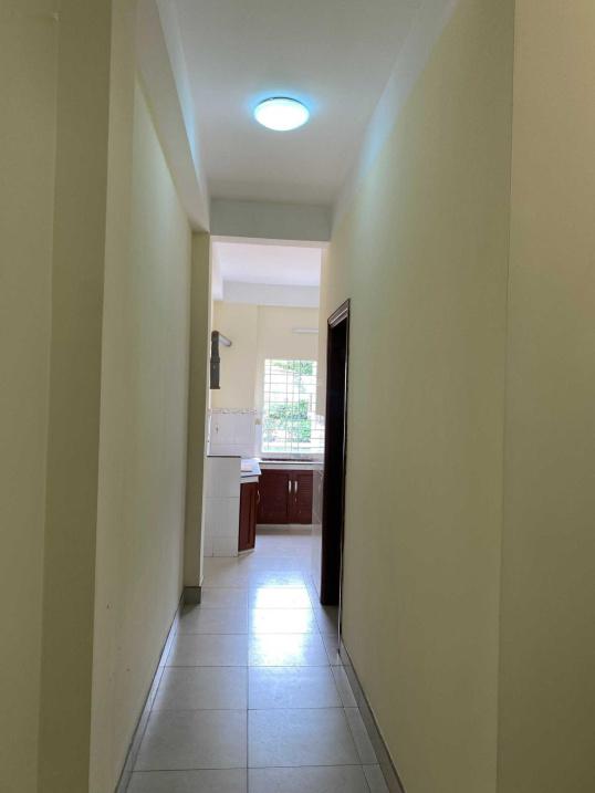 Cần cho thuê nhà sổ riêng tại Đường Lê Đức Thọ, 100 m2, 3 tầng, sẵn nội thất, giá 23 triệu/tháng