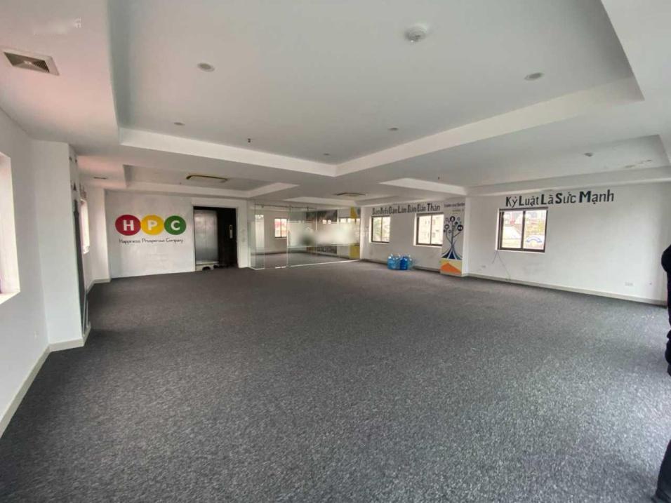 Cho thuê sàn văn phòng phố Nguyễn Văn Lộc. Dt 100m2, tầng 2 thông sàn. Điều hòa thang máy. Giá 14tr - Ảnh 1