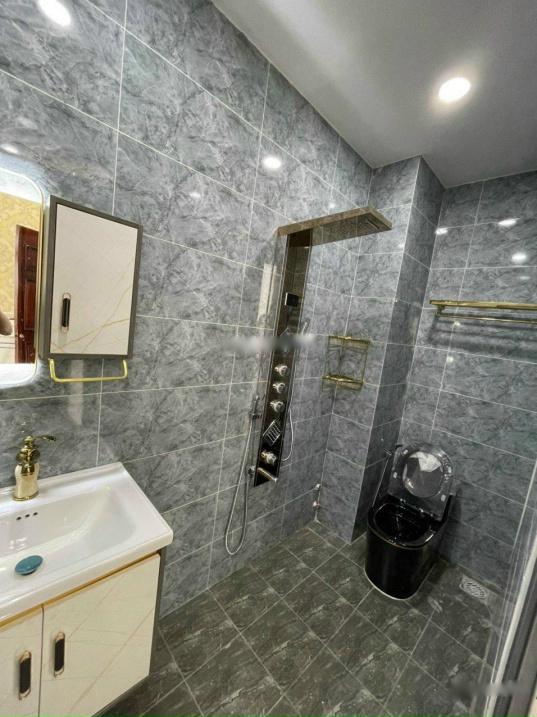 Cần cho thuê căn nhà đẹp tại Đường Lê Đình Thám - Tân Phú, 58 m2, 3 tầng, giá 18 triệu/tháng