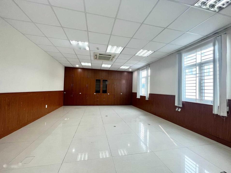 VP đường 3/2, quận 10 phòng trống 40m2 - 12tr lầu 4, giảm 20% 2 tháng đầu - Ảnh 1