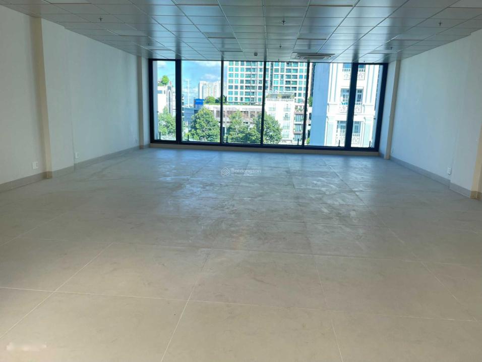 Cho thuê gấp nhà mặt tiền QUẬN 2 chỉ 30tr/ tháng - Ảnh 1