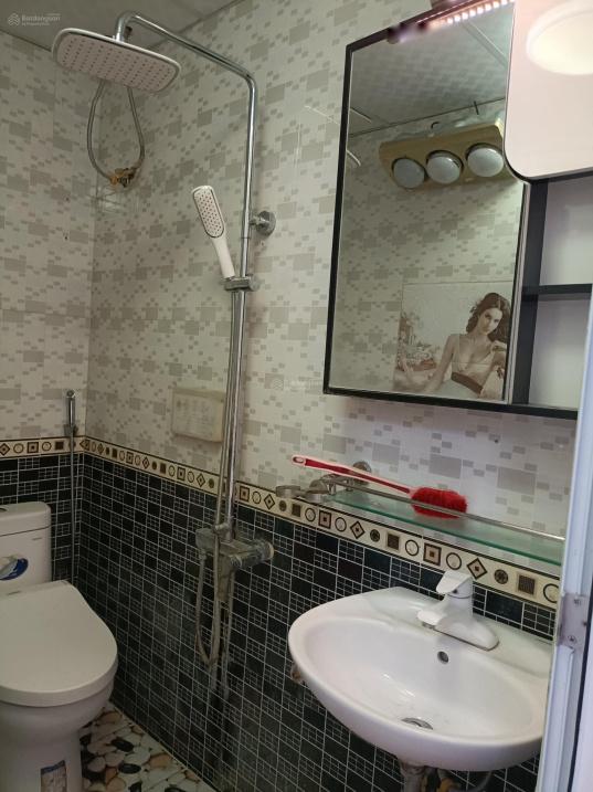 Cần bán nhà shr 4 tầng, 15 m2, mặt tiền 3m tại Phố Tôn Đức Thắng - Đống Đa, giá 1,58 tỷ