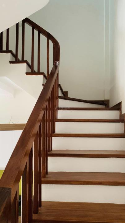 Chuyển nhượng nhà đất 5 tầng, 30 m2 tại Đường An Dương Vương - Phú Thượng - Tây Hồ, giá 3,7 tỷ