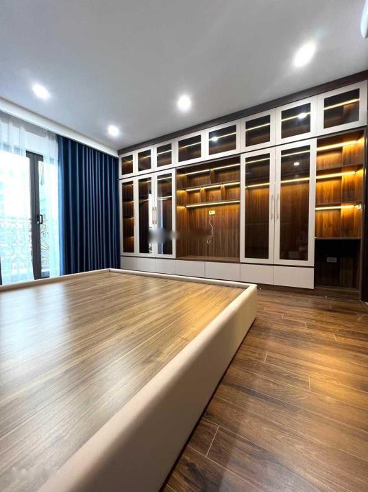 Bán nhà shr 6 tầng, 50 m2 tại Phố Trạm - Long Biên - Long Biên - Hà Nội, giá 7,1 tỷ