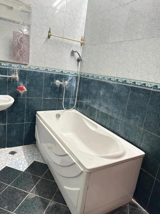 Cần bán gấp nhà sổ riêng 6 tầng, 35 m2 tại Phường Láng Hạ - Đống Đa - Hà Nội, giá 4,65 tỷ