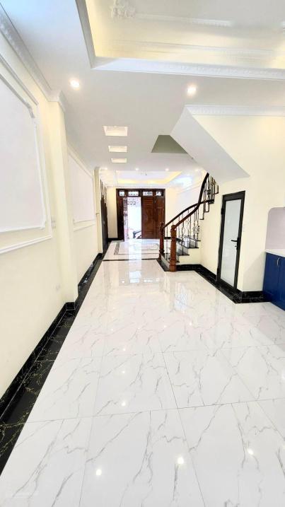 Bán căn nhà riêng 5 tầng, 45 m2 tại Đường Phạm Ngọc Thạch - Nam Đồng - Đống Đa, giá 6,4 tỷ