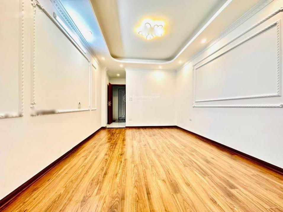 Cần bán căn nhà 5 tầng, 38 m2 tại Đường Dương Văn Bé - Vĩnh Tuy - Hai Bà Trưng, giá 4,8 tỷ - Ảnh 1