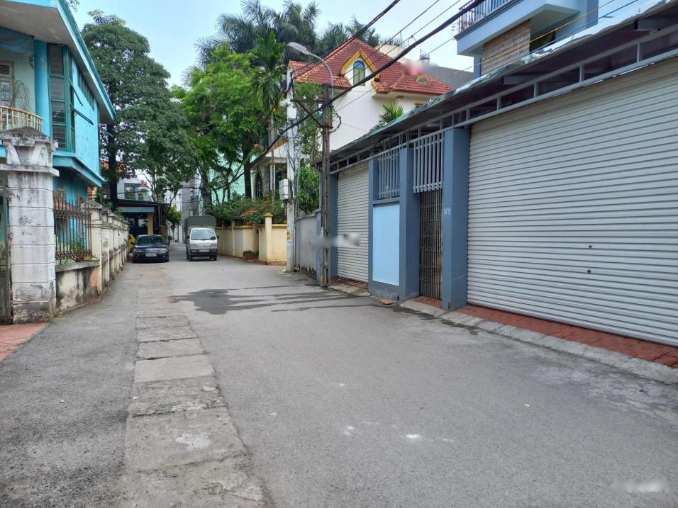 Cần bán gấp bán nhanh nhà riêng sổ đỏ 3 tầng, 60 m2, mặt tiền 5m tại Đường Cầu Giấy, giá 7,8 tỷ