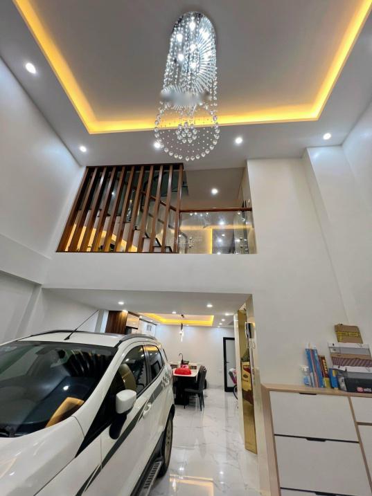 Chuyển nhượng nhà sổ riêng 6 tầng, 60 m2, mặt tiền 5m tại Đường Nguyễn Quý Đức, giá 9,4 tỷ - Ảnh 1