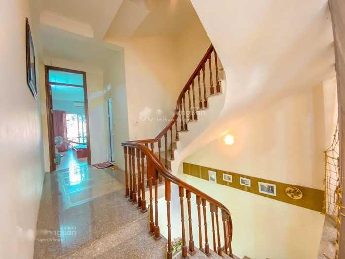 Cần bán gấp căn nhà đẹp 42 m2 tại Phường Bạch Đằng - Hai Bà Trưng - Hà Nội, giá 3,5 tỷ