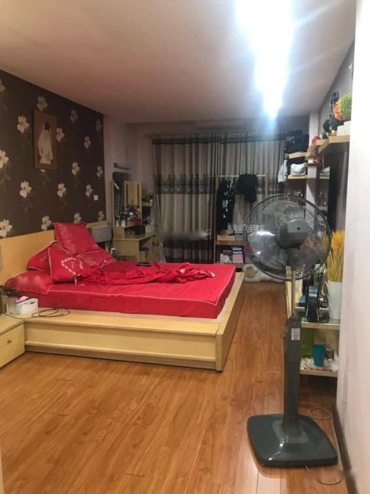 Sở hữu ngay nhà shr 5 tầng, 40 m2, mặt tiền 3m tại Đường Đội Cấn - Cống Vị - Ba Đình, giá 6,1 tỷ