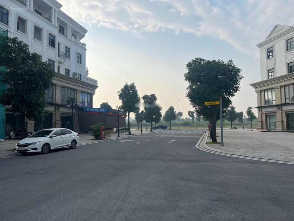 Cần bán gấp bán nhanh shophouses 5 tầng, 187 m2, giá 13,6 tỷ tại Xã Dương Xá - Gia Lâm - Hà Nội - Ảnh 1