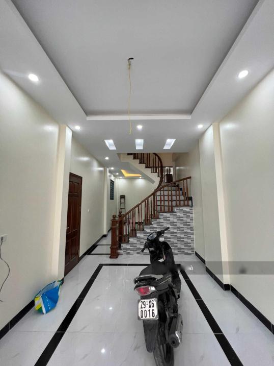 Cần bán nhanh nhà sổ riêng 4 tầng, 38 m2, hướng Nam tại Đường Tố Hữu - Hà Đông, giá 3,15 tỷ - Ảnh 1
