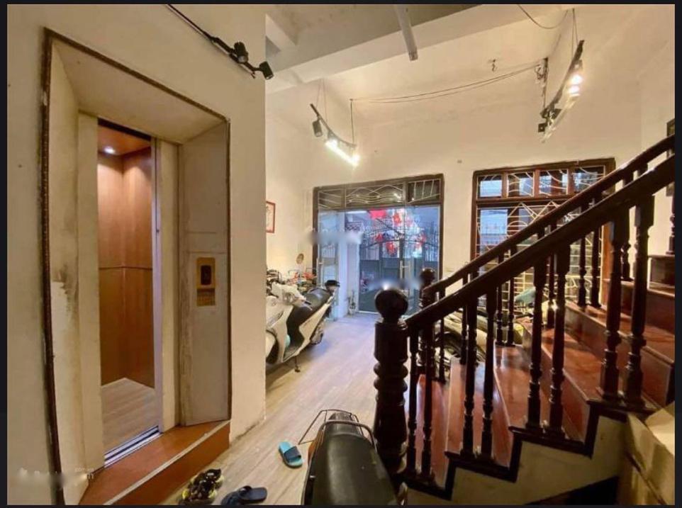 Cần bán nhanh căn nhà đẹp 6 tầng, 85 m2, mặt tiền 5m tại Đường Láng - Đống Đa, giá 15 tỷ - Ảnh 1