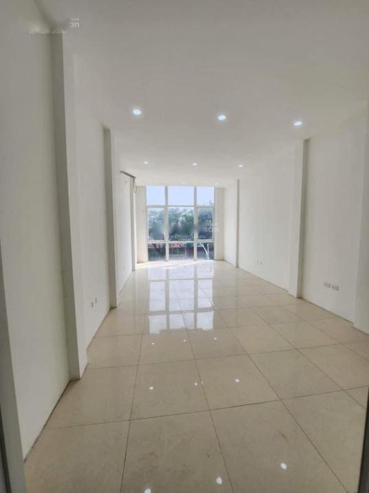 Cần bán gấp nhà mặt phố 5 tầng, 48 m2, mặt tiền 4m tại Đường Lạc Long Quân - Tây Hồ, giá 17,5 tỷ - Ảnh 1